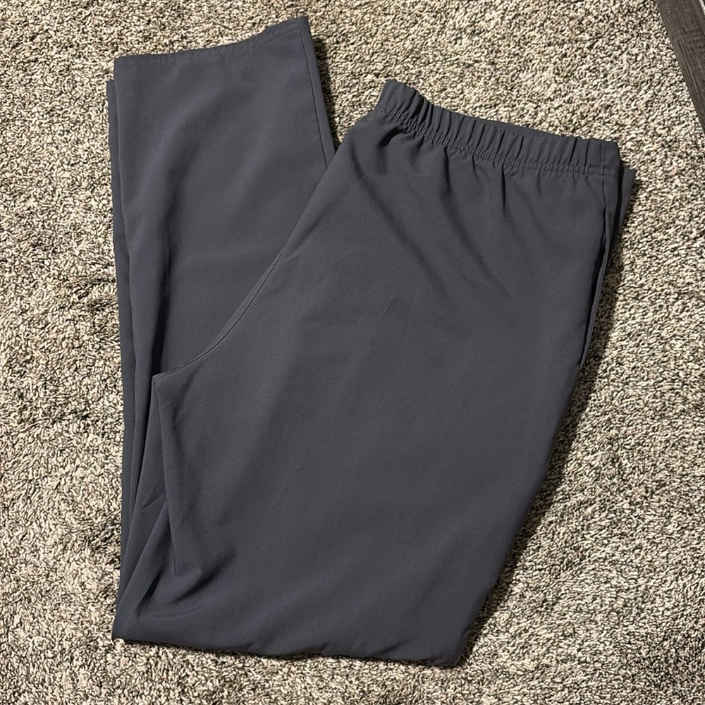 Scrub pants